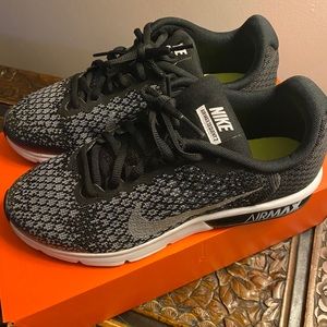 Nike Air Max Sequent 2 (GS)